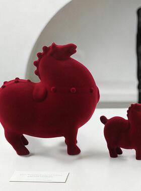 现轻奢植绒马摆件样板间大堂售楼处家居展架壁柜玄关动物装饰品