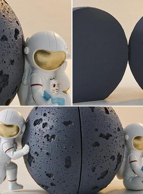 日本进口北欧宇航员办公室会议室桌面摆件创意学生宿舍书档太空人