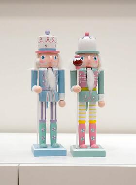 胡桃夹子圣诞装饰品礼品橱窗商店展示木偶英国士兵儿童的房间酒柜