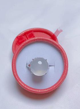 新品天然绿玛瑙玉髓戒指玉髓气质款蛋面女戒白玛瑙玉石可调节戒指