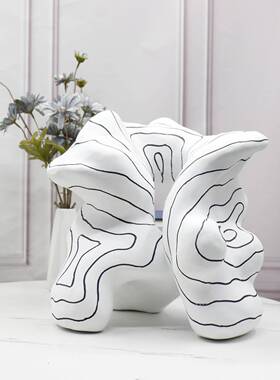 样现代简约黑白线条抽象树脂雕厅塑件板房售楼处书房客摆1软装饰