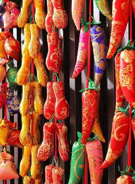春节客厅装饰挂件新年过年乔迁入伙中国结红辣椒串福袋灯笼门上挂