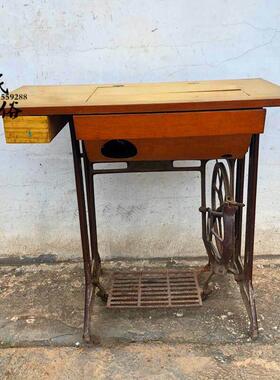 怀旧70-80年代脚踏缝纫机怀旧复古缝纫机头摆件民俗展示老物件