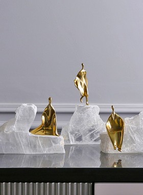 轻奢黄铜人物摆件北欧风高级感橱窗酒柜桌面茶几工艺品水晶石装严