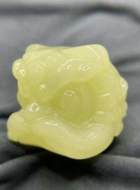 阿富汗玉醒狮头青白玉醒狮手把件天然玉石雕刻白玉醒狮糖料醒狮