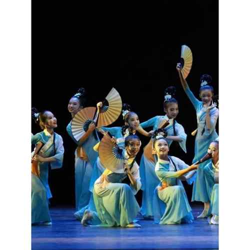 新款醉春舞蹈儿童童演出服女古典舞服表演飘逸中国风女扇子风广场 - 图0