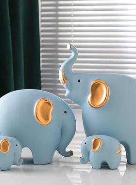 欧式田园流行饰品陶瓷大象家居装饰电视柜客厅入口现代简约的发财