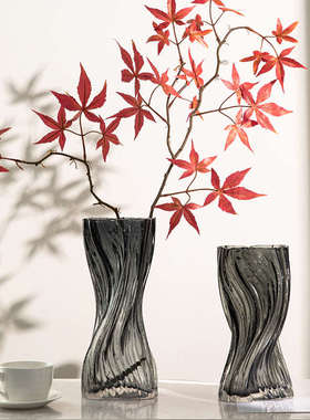 奢红养网客厅插花高级样板间装饰感轻酒店玻璃水花瓶餐桌褶皱摆件