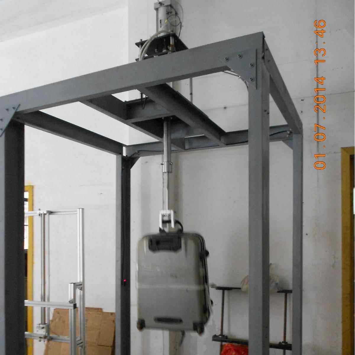 Luggage rod telescopic life testing machine Luggage rod telescopic performance testing machine Luggage reciprocating fatigue machine