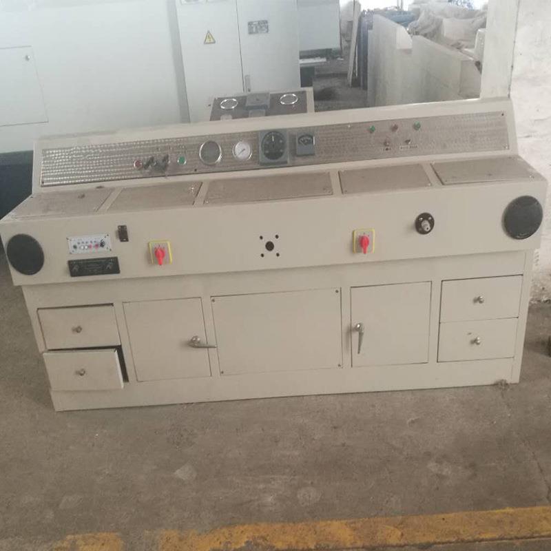 Ship steering gear console integrated security monitoring equipment fully automatic five-group marine hydraulic steering gear manufacturer