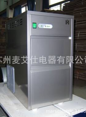IMS-30全自动雪花制冰机碎冰机30公斤适用实验室生鲜店餐饮火锅店