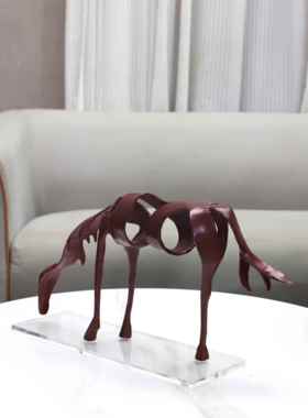 现代简约几何抽象金属马动物雕塑摆件客厅玄关书房酒店家居装饰品