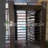 Full-height vertical rotating single-item mobile entrance and exit gate for community factory employees to swipe their cards and face for attendance cross-turn