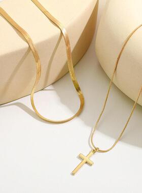 Gold cross necklace蛇骨炼长版多层叠戴项炼金色十字吊坠锁骨炼
