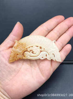 琉璃仿白玉做旧玉璜玉璧仿古龙吊坠挂件半圆形蝌蚪纹雕刻玉佩腰佩