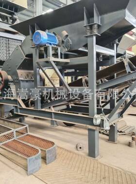 建材石料可移动锤式破碎机时产50吨凝灰岩风化石移动打砂机
