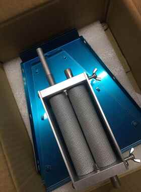 热卖代洋集团手摇对辊不锈钢 五谷研磨机 小麦破碎器家庭啤酒酿造