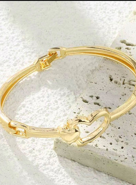 桃形情人爱心义乌节礼手镯地摊扣表带商品七夕货源礼物情人节小商