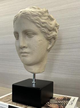 中古轻奢艺术家人像雕塑摆件展办公居客厅茶几玄人物软装关HJE饰