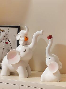 一家三口大象摆饰玄关进门口家居软装饰品电视柜客厅酒柜搬家礼物