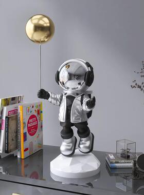 高级入门玄关摆件宇航员现代客厅电视柜家居饰品玄关桌面太空人办