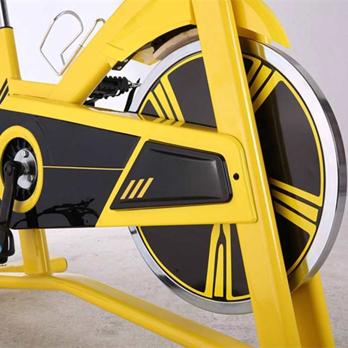 Dynamic silent sports equipment bicycle fitness bike home indoor exercise bike home fitness equipment super