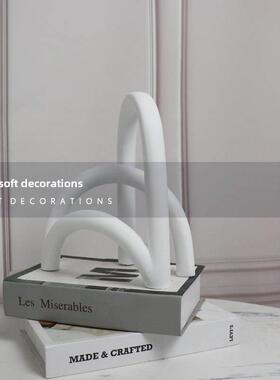 现代简约树脂几何拱形创意软装饰品样板房家居玄关电视柜艺术摆件