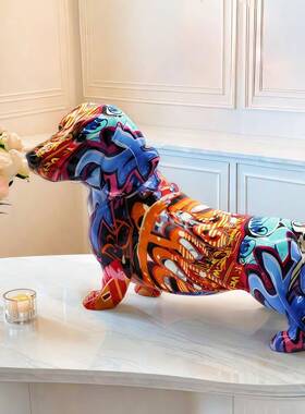 现代简约腊肠狗摆件家居玄关客厅酒柜装饰品办公室桌面树脂工艺品