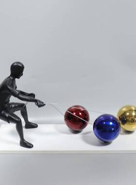 北欧创意金属拉客球人物雕塑摆件厅玄关房酒板店拉球人样书房家居