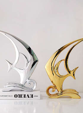 电镀银鱼轻奢家居摆件客厅办公室书房酒柜装饰品开业礼物乘风破浪