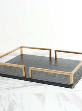 别墅样板房间会所家居描金红酒香槟高脚玻璃杯餐桌软装饰搭配摆件