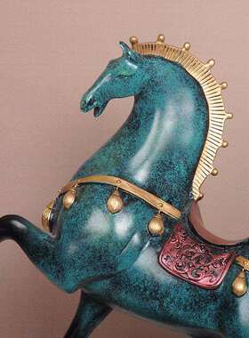 入户门玄关摆件客厅轻奢高档新中式招财马马到成功客厅书柜工艺品