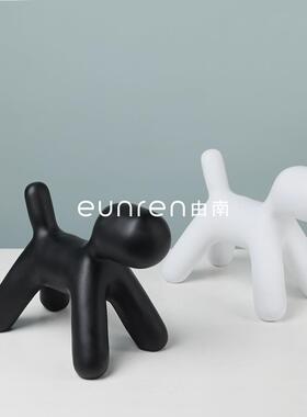 由南现代简约创意象抽气件球YN-BJ197斑点狗树脂家工艺摆样板房间