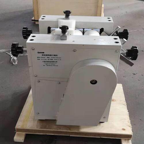 ESSG65 实验室氧化锆三辊机  陶瓷三辊机 - 图2