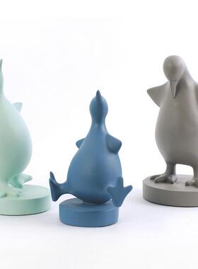 儿童房柜创意萌卡通摆样板间宠艺件术工艺品摆设电视家居软企鹅装