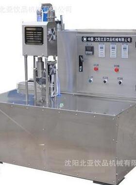 手动小型果汁饮料纸盒包装机屋顶盒灌装机生产厂家沈阳北亚