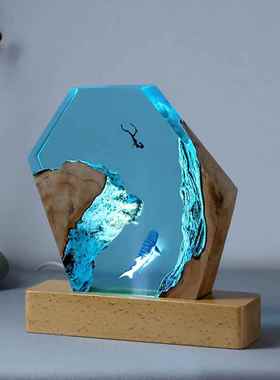 实木树脂灯海洋鲸鱼潜水员家居饰品办公室桌面摆件夜光小夜灯礼品