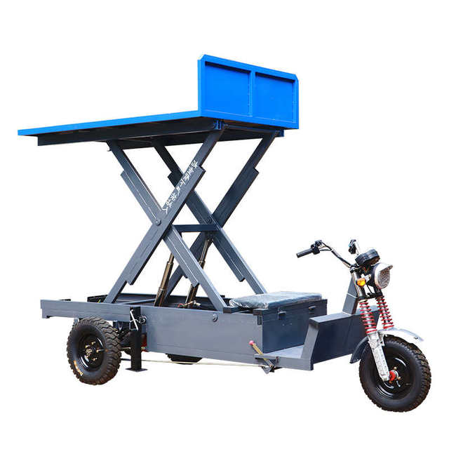 Electric three-wheel lifting platform orchard picking warehouse loading and unloading truck lifting truck high altitude lifting operation tool