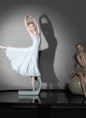 北欧意芭蕾孩摆件ins风舞创者样主板房RRW2030女间公房软装饰品家