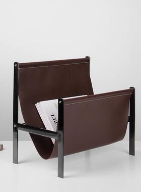 现代轻奢金属皮革杂志架报刊架书房收纳储物架样板间家居软装饰品