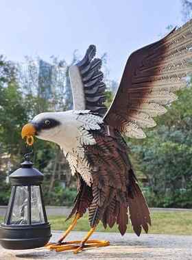 家居装饰艺术摆件动物造型展翅老鹰铁艺工艺品室内外太阳能灯摆件