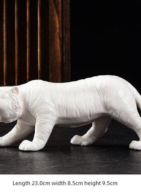 黄色陶瓷老虎摆件家居客厅招财风水工艺品十二生肖办公室书房装饰