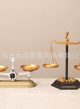 欧式复古怀旧老式手工铁艺天平工艺秤玄关橱窗装饰品创意桌面摆件