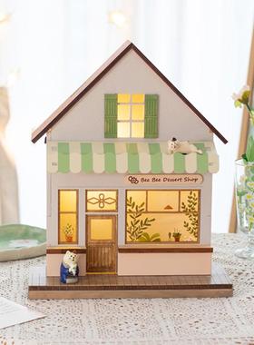 日式木屋儿童房微缩场景摆件灯玄关春夏可爱卡通家居柜装饰