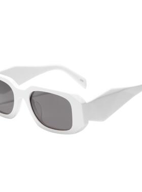 新款欧美时尚方框墨镜女潮网红不规则小框宽腿街拍遮阳板材太阳镜