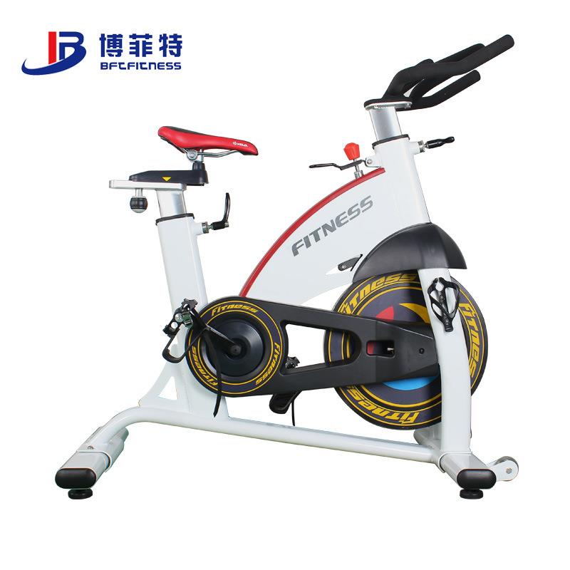 Manufacturer's hot selling magnetically controlled silent spinning bike exercise bike fitness equipment spinning bike