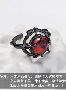 酒红色宝石戒指女小众高级感精致独特食指戒开口可调节暗黑风指环