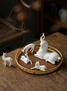 东方陶土鹿饰品家居客厅茶几桌面装饰工艺品办公室鹿饰品