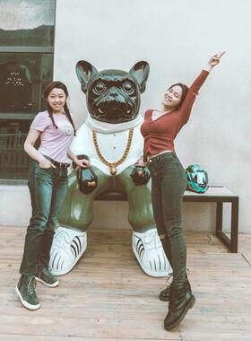 高档雕定制塑玻外璃纤维卡通人物物中心吉祥物商购店入口户幸运狗