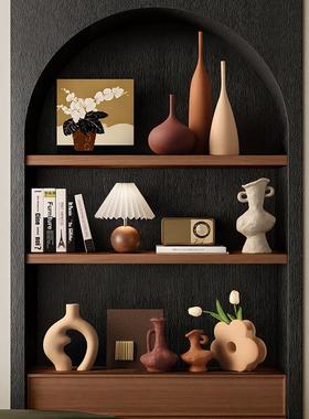 2025新款玄关摆件氛围感摆件复古花瓶高级感家居书架玄关酒柜展示